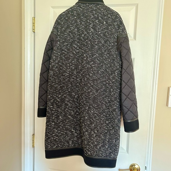 Salvatore Ferragamo Black and Gray Jacket/ coat, size M - Picture 6 of 8